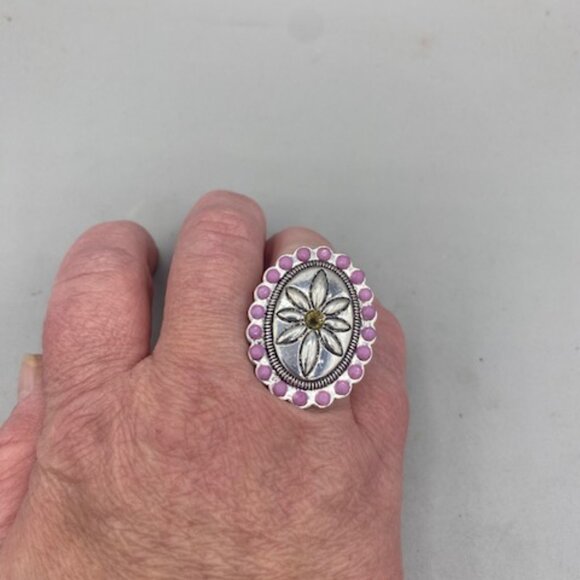 Paparazzi Garden Paradise Purple Ring - Picture 2 of 3